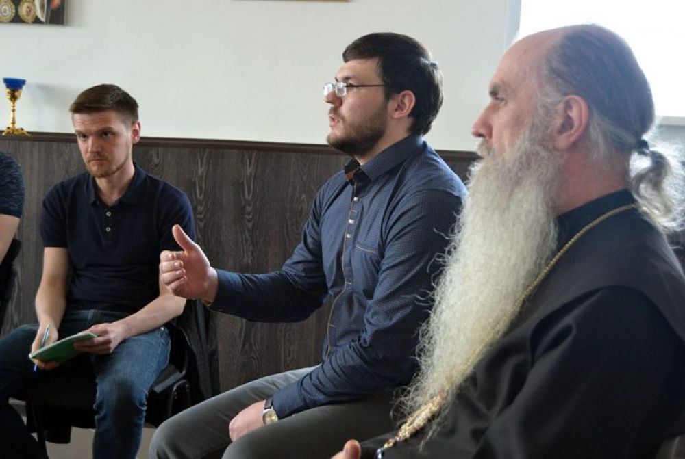 ЕПИСКОП КАМЕНСКИЙ И КАМЫШЛОВСКИЙ МЕФОДИЙ ПРОВЕЛ СЕМИНАР В «СВЯТО-ПАНТЕЛЕИМОНОВОМ ЦЕНТР ДУХОВНОГО ПОПЕЧЕНИЯ»
