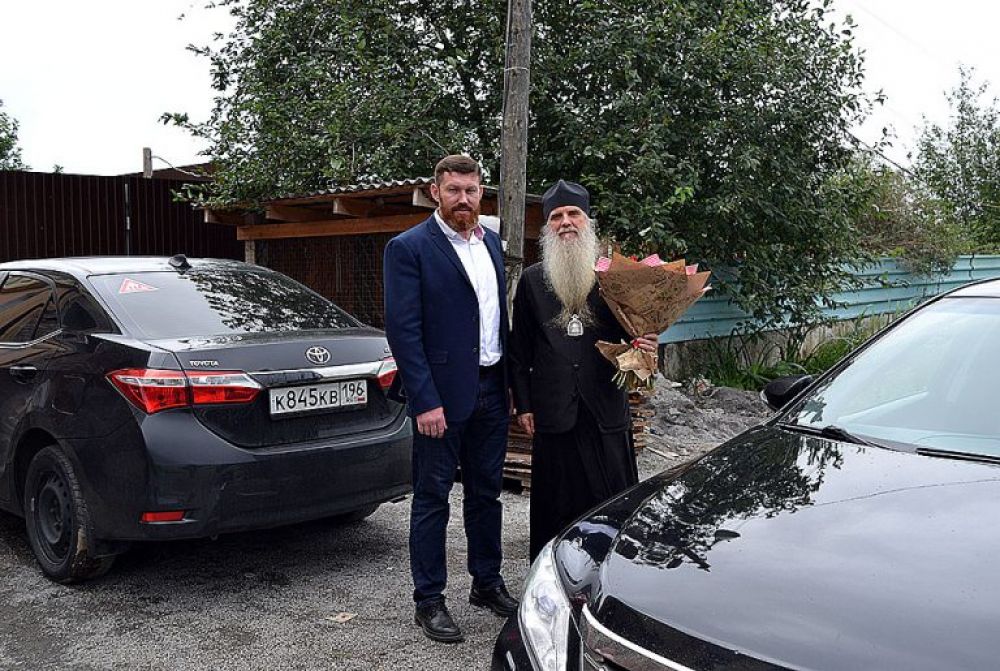 Владыка Мефодий с рабочим визитом посетил реабилитационный центр в Ревде.