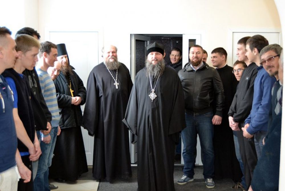 ВЛАДЫКА ЕВГЕНИЙ ПОСЕТИЛ «СВЯТО-ПАНТЕЛЕИМОНОВ ЦЕНТР ДУХОВНОГО ПОПЕЧЕНИЯ» В РЕВДЕ